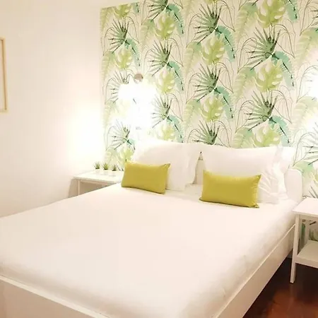 Inloveapartments - Typical Alfama Balcony Lissabon